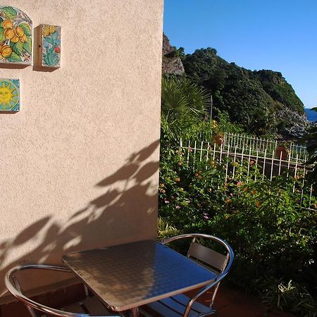 Taormina Isola Bella Apartment - Taormina Holidays Phòng bức ảnh