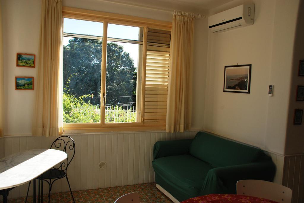 Taormina Isola Bella Apartment - Taormina Holidays Phòng bức ảnh
